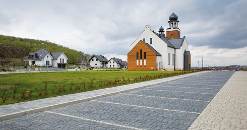 Nowy kościół wzniesiono w półtora roku.