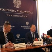 W konferencji prasowej udział wzięli (od lewej): Artur Standowicz, Zdzisław Sipiera, Krzysztof Murawski, kierownik delegatury Mazowieckiego Urzędu Wojewódzkiego w Radomiu