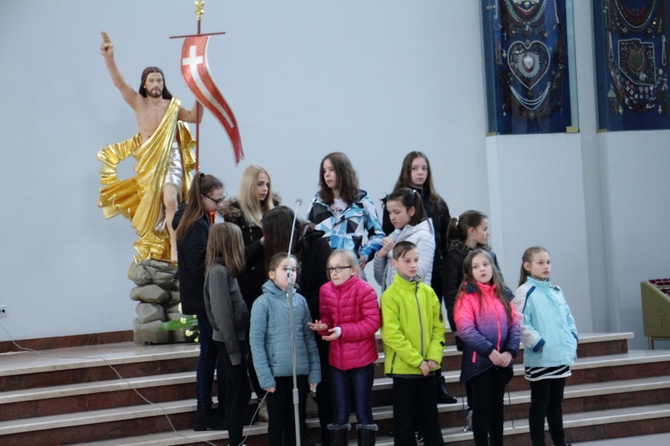 Pielgrzymka przedszkolaków do sanktuarium Bożego Miłosierdzia w Łagiewnikach - 19 kwietnia 2017