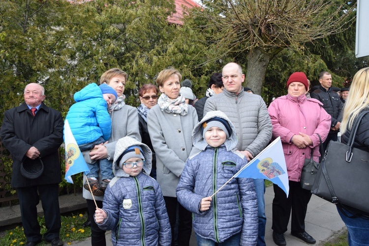 Powitanie ikony MB Częstochowskiej w Witoni