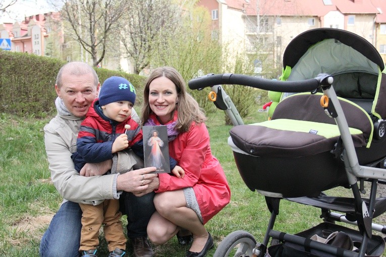 Ewa i Włodek Rycerzowie Panu Bogu zawierzyli swoje rodzinne życie.