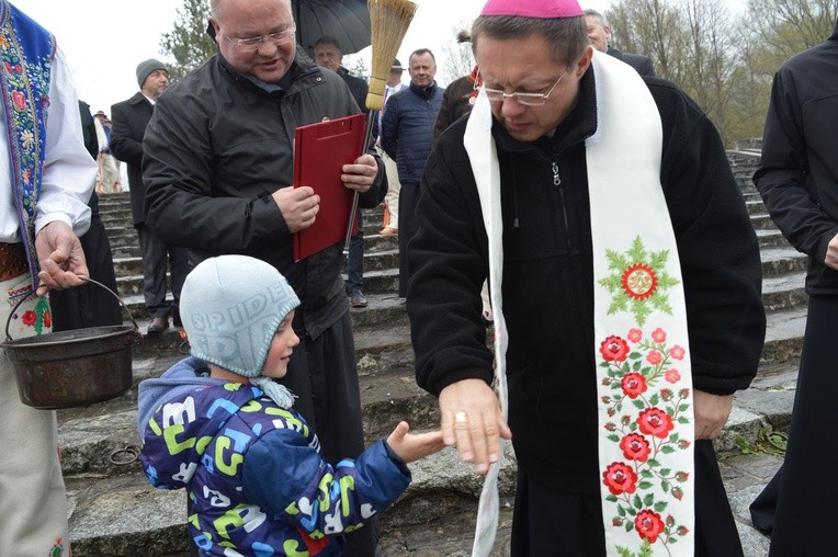 Rozpoczęcie sezonu flisackiego 