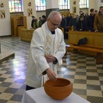 Pielgrzymka bierzmowanych do skarżyskiej Ostrej Bramy