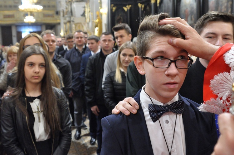 Bierzmowanie w bazylice św. Mikołaja w Bochni