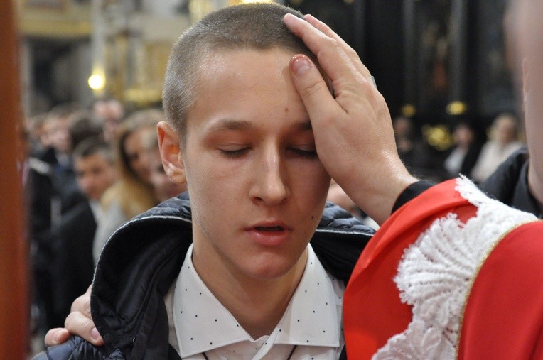 Bierzmowanie w bazylice św. Mikołaja w Bochni