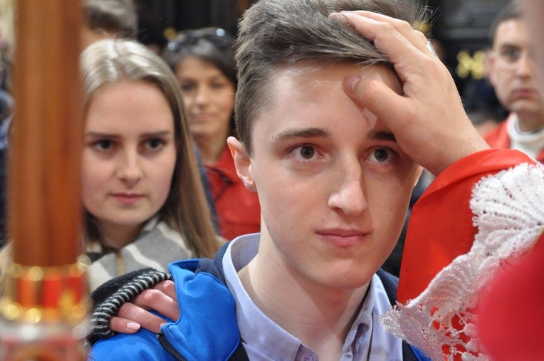 Bierzmowanie w bazylice św. Mikołaja w Bochni