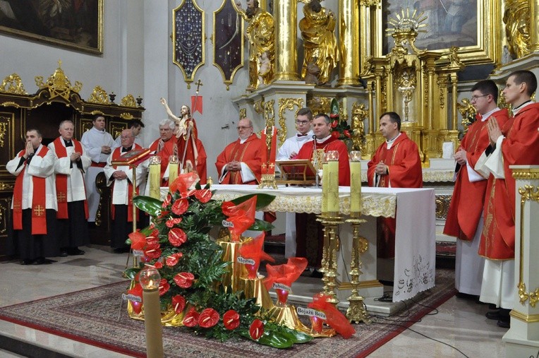 Bierzmowanie w bazylice św. Mikołaja w Bochni
