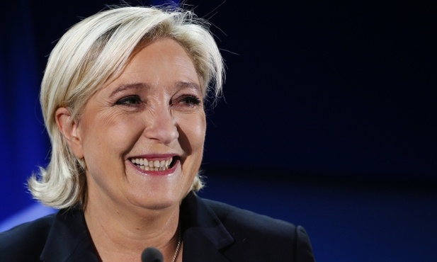 Le Pen nie jest już szefową Frontu Narodowego