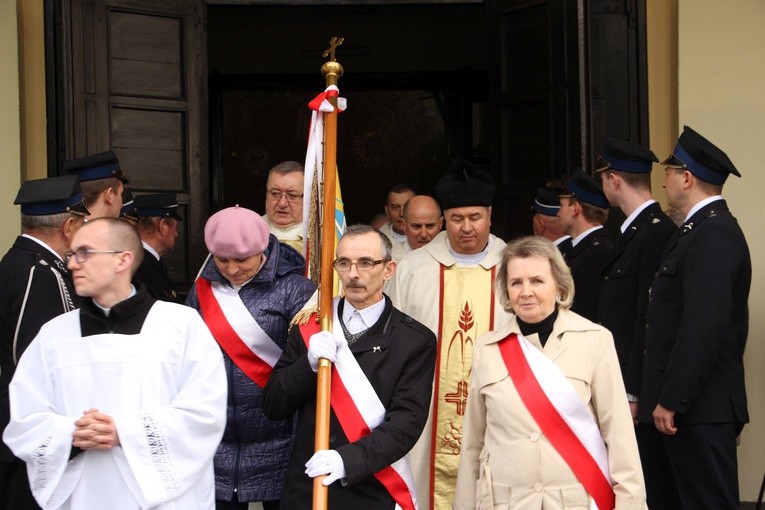 Powitanie ikony MB Częstochowskiej w Kutnie-Woźniakowie