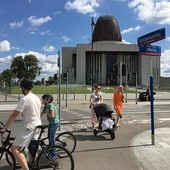 Święto Dziękczynienia będzie obchodzone jako dalszy ciąg otwarcia świątyni, przeżywanego 11 listopada 2016 r.