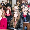 ▼	Młodzi z diecezji lubelskiej obecni  na spotkaniu.