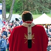 ▲	Przed rokiem wielu Dolnoślązaków skorzystało z okazji  do modlitwy z metropolitą wrocławskim.