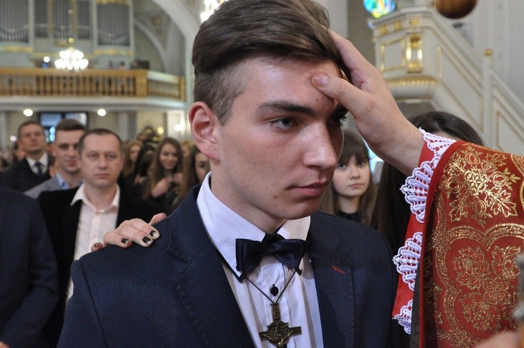 Bierzmowanie w Rzezawie