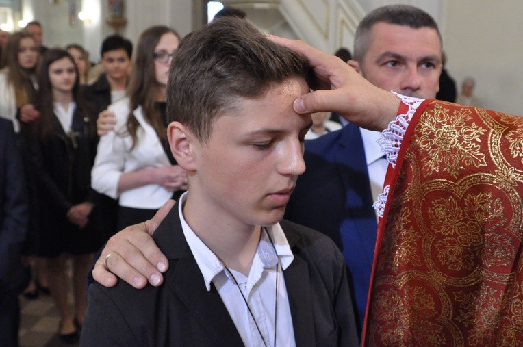 Bierzmowanie w Rzezawie