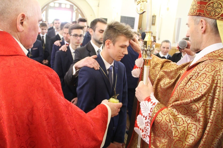 Bierzmowanie w Marcinkowicach