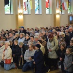 Powitanie ikony MB Częstochowskiej w parafii św. Jadwigi w Kutnie