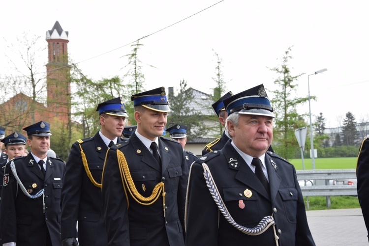 Powitanie ikony MB Częstochowskiej w parafii św. Jadwigi w Kutnie