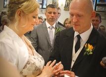 Renata i Marek Panasewiczowie zawarli sakramentalne małżeństwo w czerwcu ubiegłego roku.