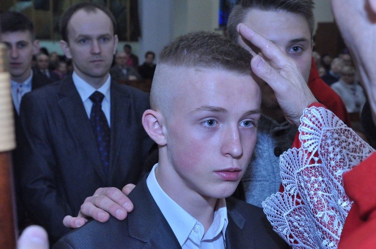 Bierzmowanie w kościele pw. św. Pawła w Bochni