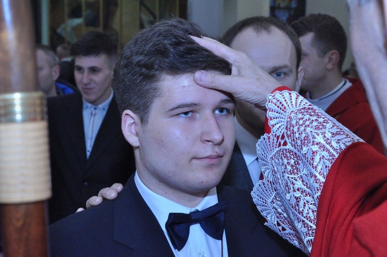 Bierzmowanie w kościele pw. św. Pawła w Bochni