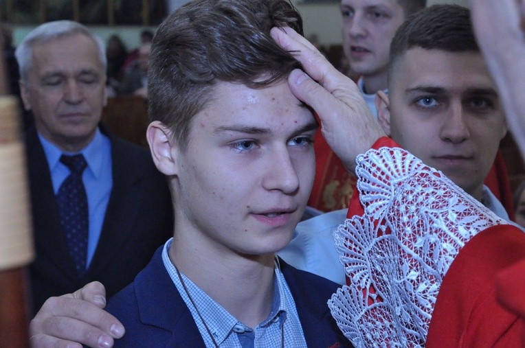 Bierzmowanie w kościele pw. św. Pawła w Bochni