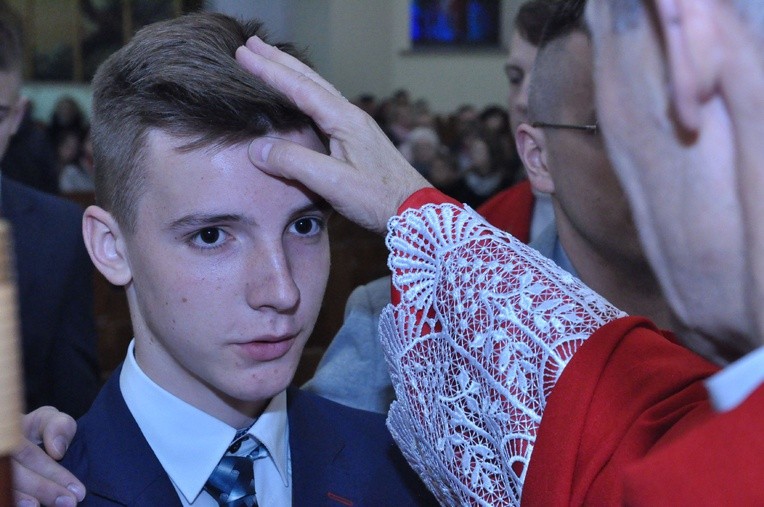 Bierzmowanie w kościele pw. św. Pawła w Bochni