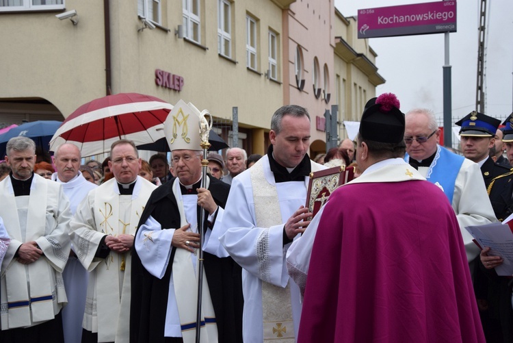 Powitanie ikony MB Częstochowskiej w parafii Błogosławionych Męczenników Kutnowskich