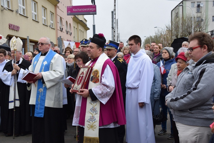 Powitanie ikony MB Częstochowskiej w parafii Błogosławionych Męczenników Kutnowskich