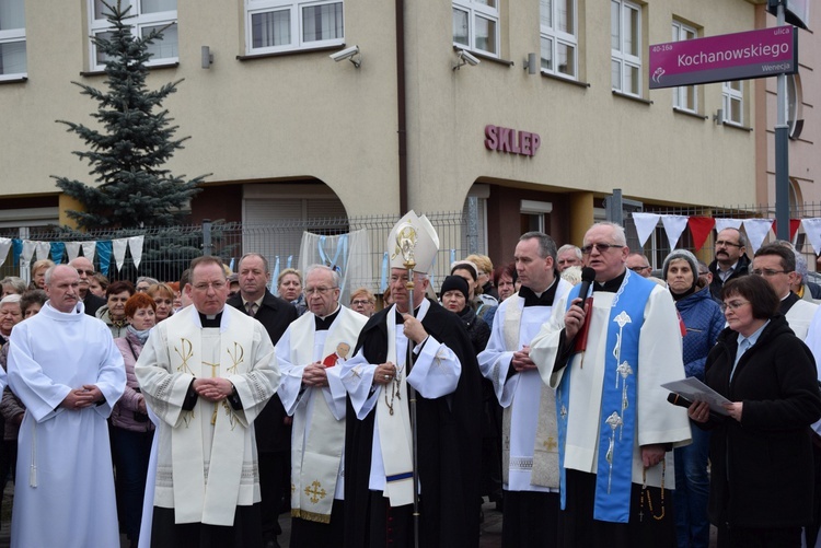 Powitanie ikony MB Częstochowskiej w parafii Błogosławionych Męczenników Kutnowskich