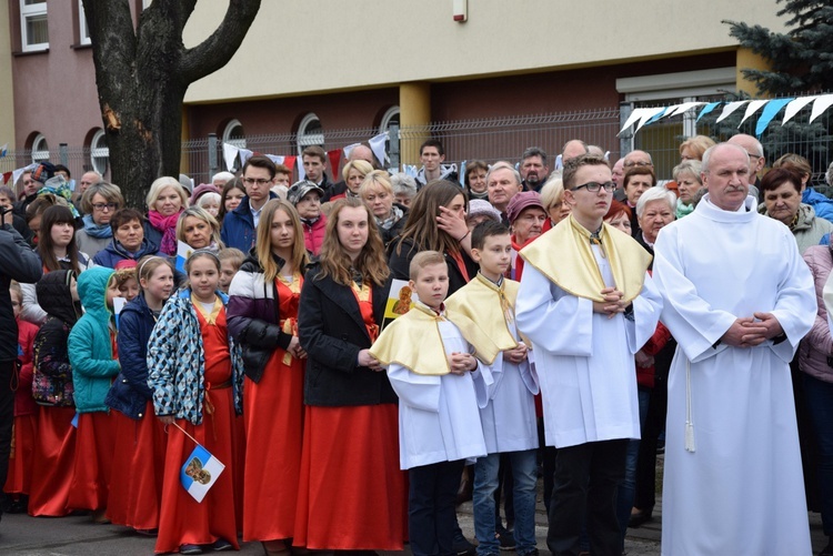 Powitanie ikony MB Częstochowskiej w parafii Błogosławionych Męczenników Kutnowskich