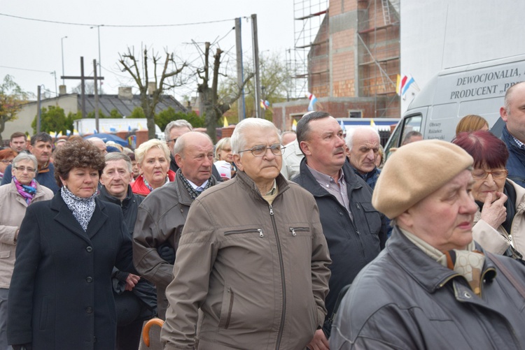 Powitanie ikony MB Częstochowskiej w parafii Błogosławionych Męczenników Kutnowskich