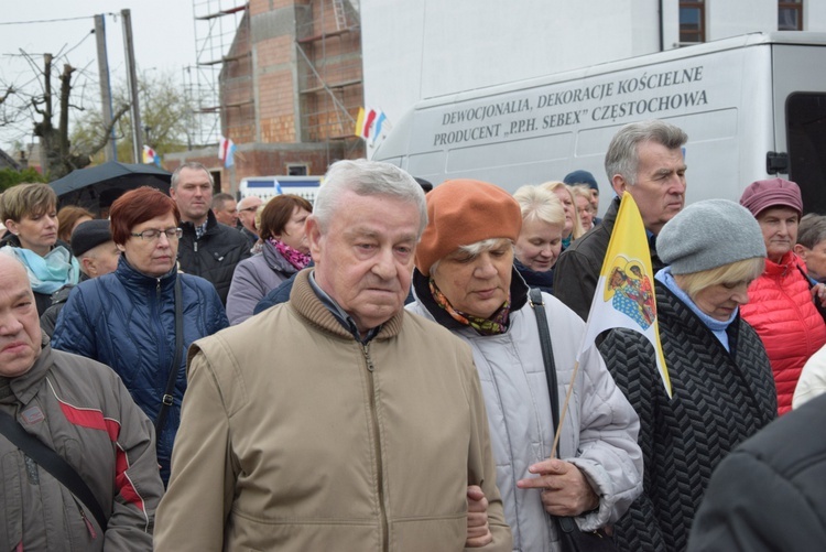 Powitanie ikony MB Częstochowskiej w parafii Błogosławionych Męczenników Kutnowskich