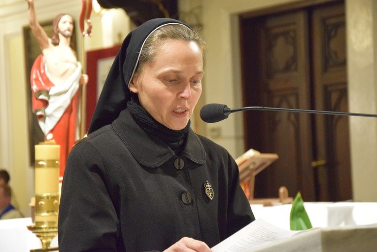 Powitanie ikony MB Częstochowskiej w parafii św. Wawrzyńca w Kutnie