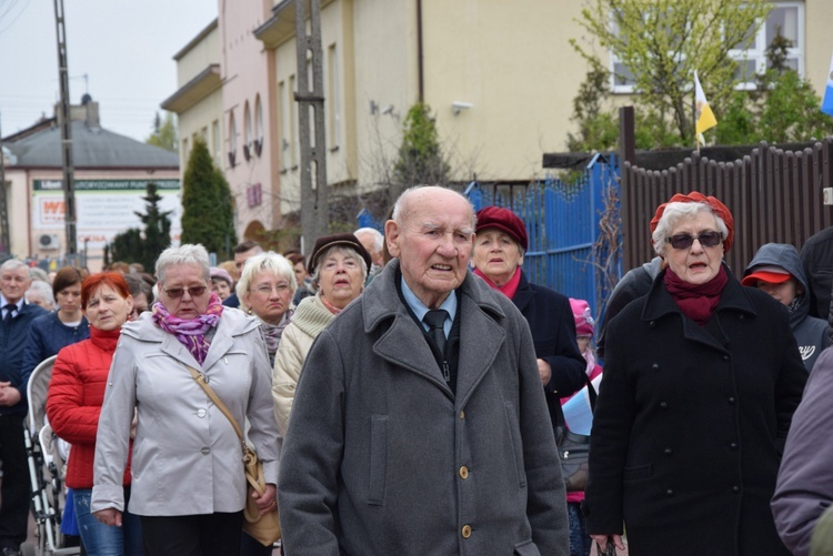 Powitanie ikony MB Częstochowskiej w parafii św. Wawrzyńca w Kutnie