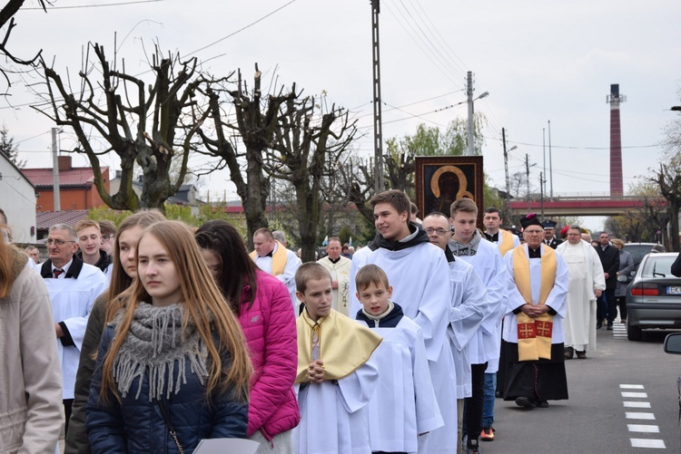 Powitanie ikony MB Częstochowskiej w parafii św. Wawrzyńca w Kutnie