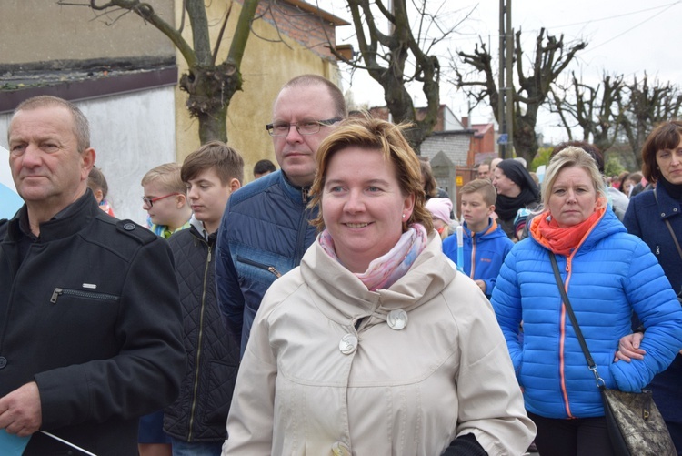 Powitanie ikony MB Częstochowskiej w parafii św. Wawrzyńca w Kutnie