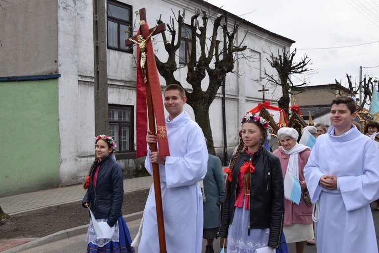 Powitanie ikony MB Częstochowskiej w parafii św. Wawrzyńca w Kutnie