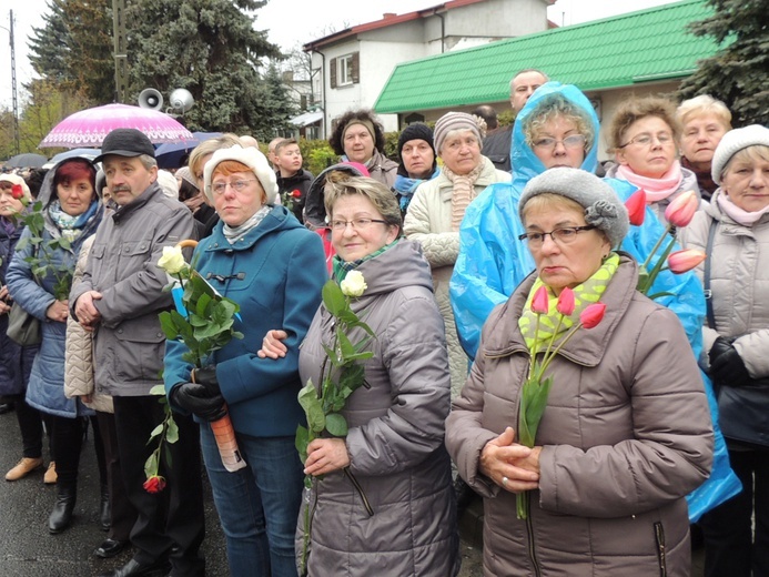 Powitanie ikony MB Częstochowskiej w parafii św. Jana Chrzciciela w Kutnie