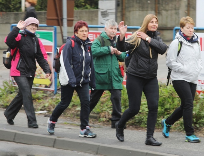 Pielgrzymi z Cieszyna wyruszają do Łagiewnik - 2017