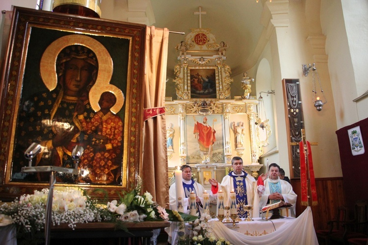 Powitanie ikony MB Częstochowskiej w Głogowcu