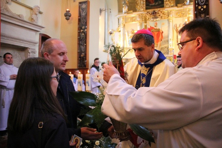 Powitanie ikony MB Częstochowskiej w Głogowcu