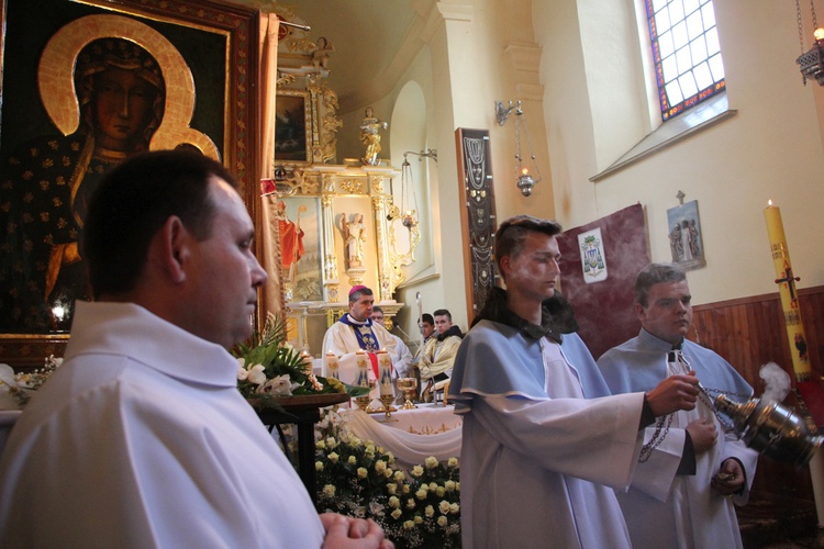 Powitanie ikony MB Częstochowskiej w Głogowcu