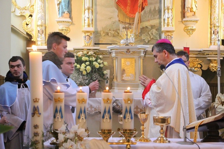 Powitanie ikony MB Częstochowskiej w Głogowcu