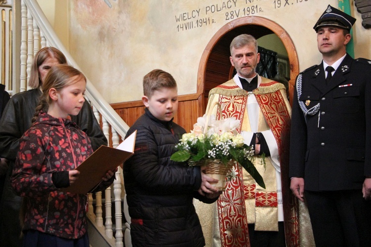 Powitanie ikony MB Częstochowskiej w Głogowcu