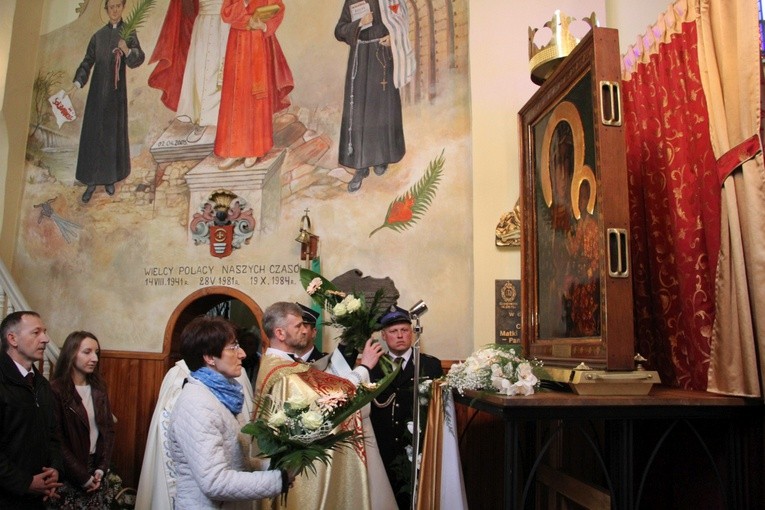 Powitanie ikony MB Częstochowskiej w Głogowcu