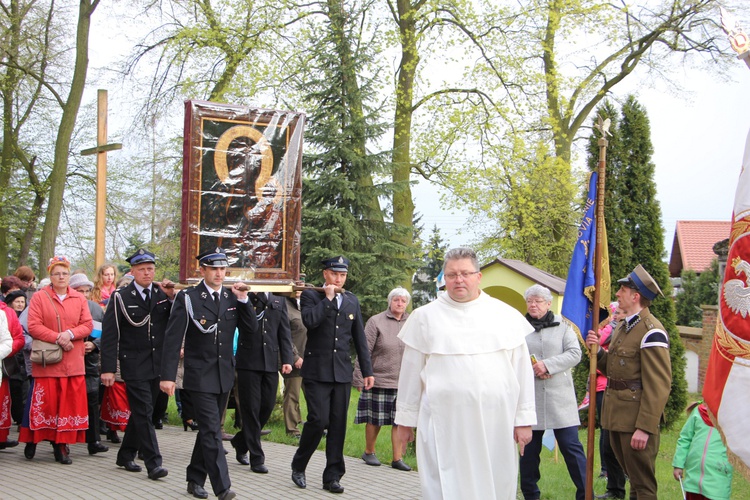 Powitanie ikony MB Częstochowskiej w Głogowcu