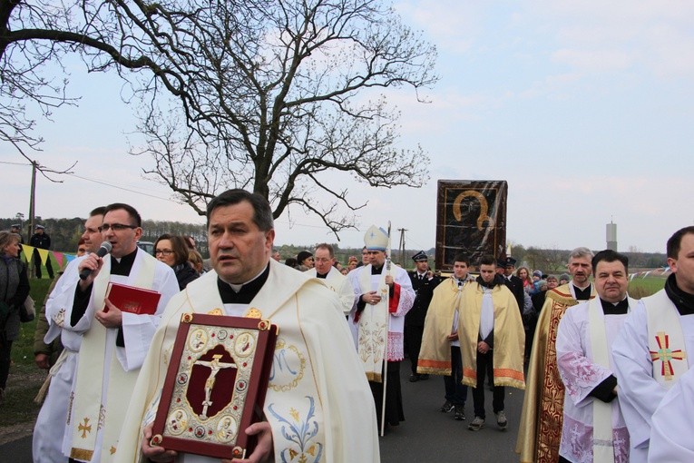 Powitanie ikony MB Częstochowskiej w Głogowcu
