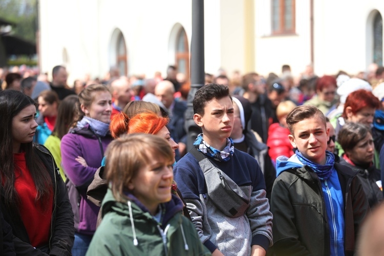 Msza św. na rozpoczęcie 5. pielgrzymki do Łagiewnik