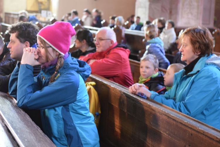 Pielgrzymka do Matki Bożej Dobrej Rady - start