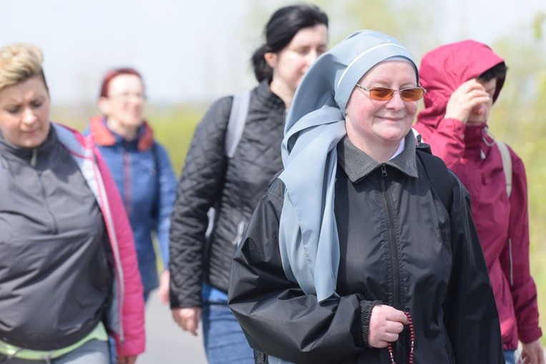 Pielgrzymka do Matki Bożej Dobrej Rady - Przystanek w Wirach